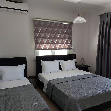 Sea View Apartment スタブロス エクステリア 写真